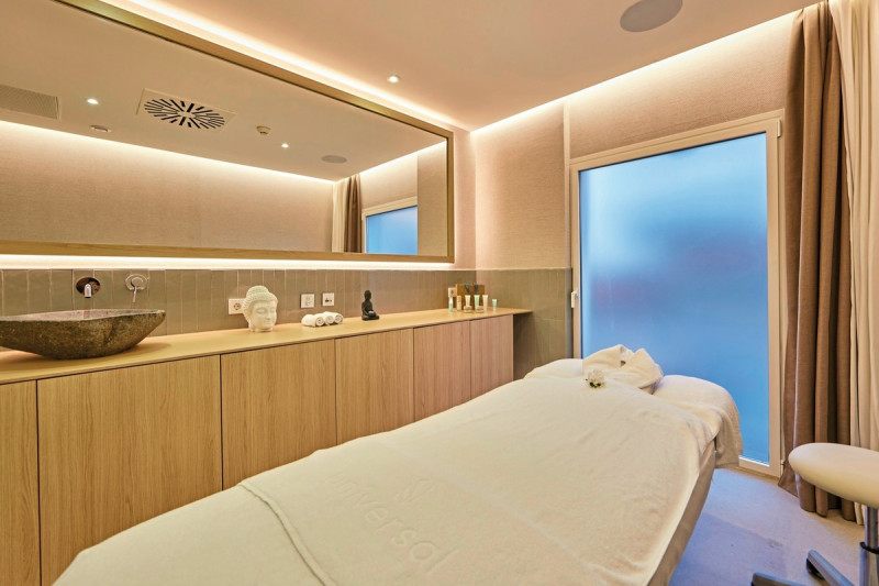 Universal Hotel Aquamarin ●●●●