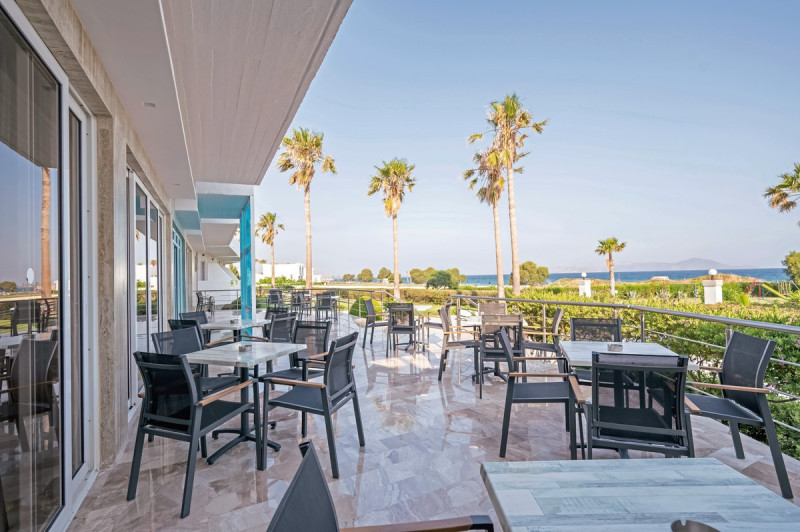 Costa Angela ●●●