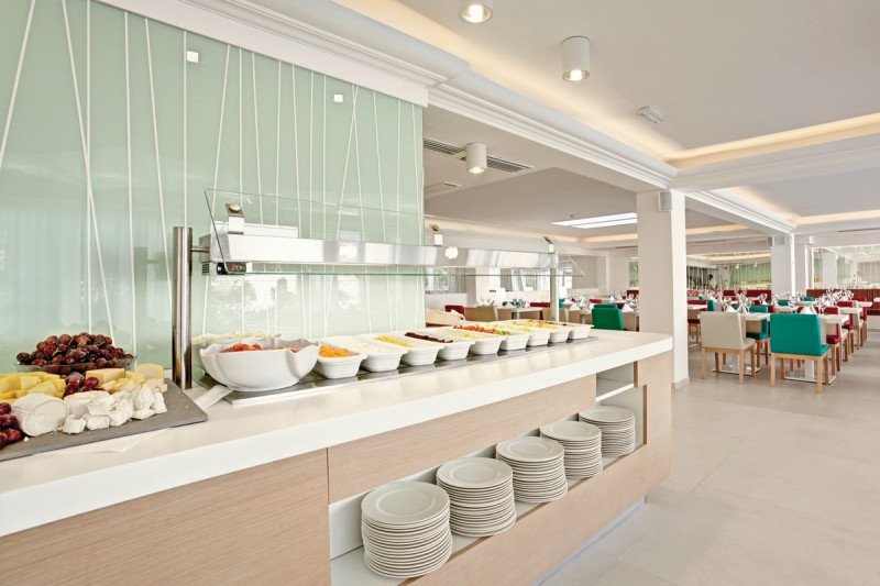 Grupotel Ibiza Beach Resort