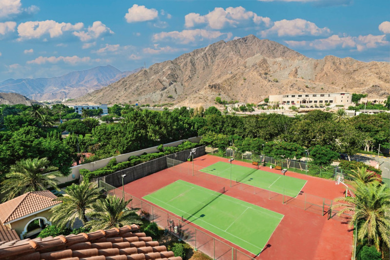 Fujairah Rotana Resort & Spa Al Aqah Beach