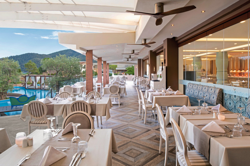 Alexandra Golden Boutique Hotel