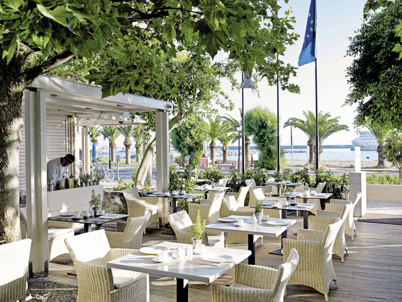 Kyma Suites Beach Hotel