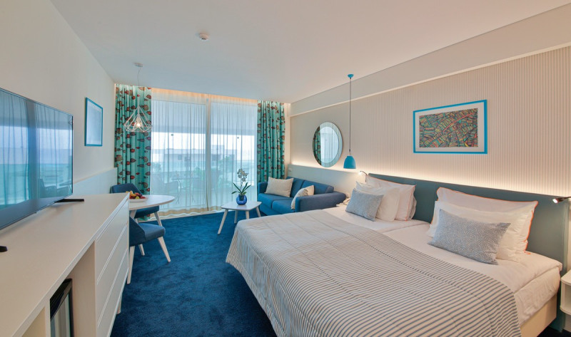 White Lagoon ●●●●