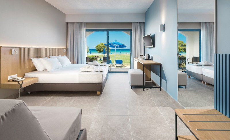 Aeolos Beach Hotel ●●●●