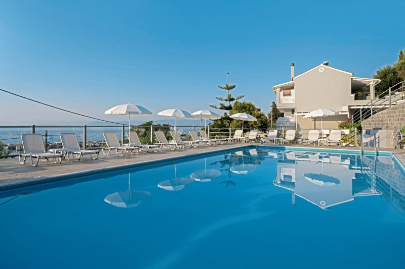 Golden Sunset ●●●