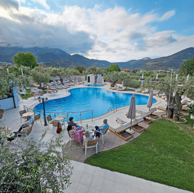 Ocean Beach ●●●●