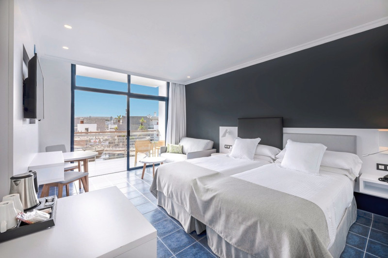 Wohnbeispiel Doppelzimmer Poolblick