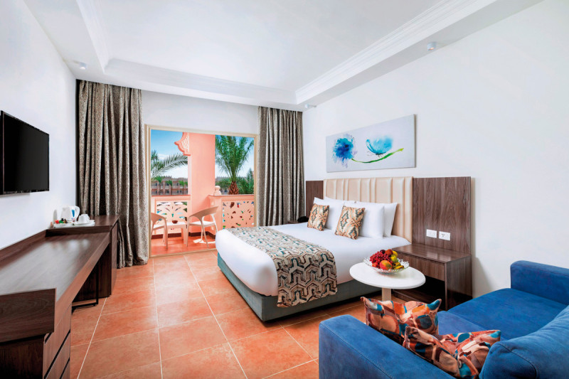 Wohnbeispiel Doppelzimmer Standard Poolblick