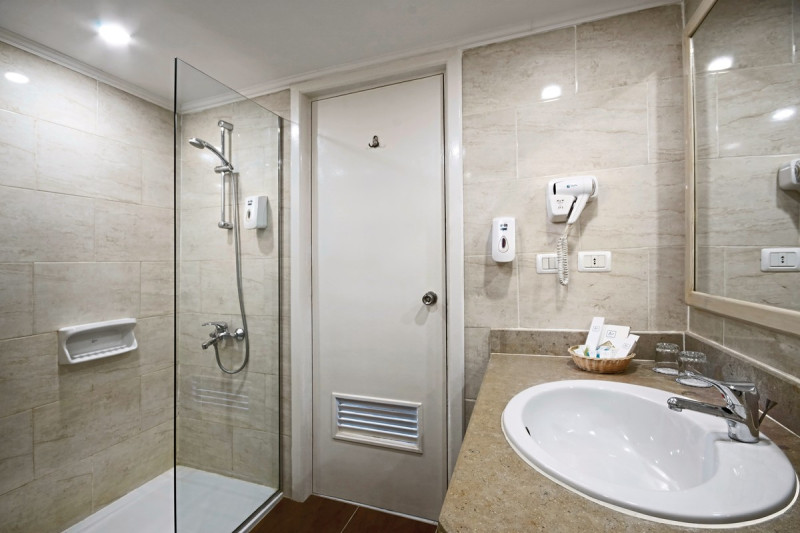 Beispiel Bad Doppelzimmer Standard