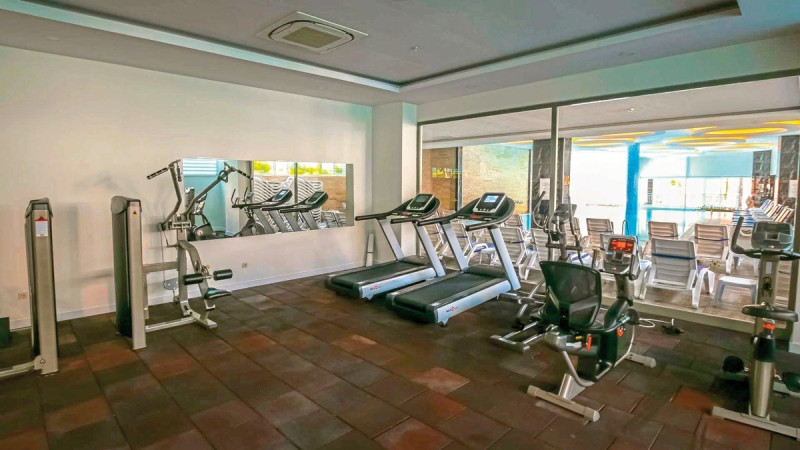 Dream Family Club ●●●●○