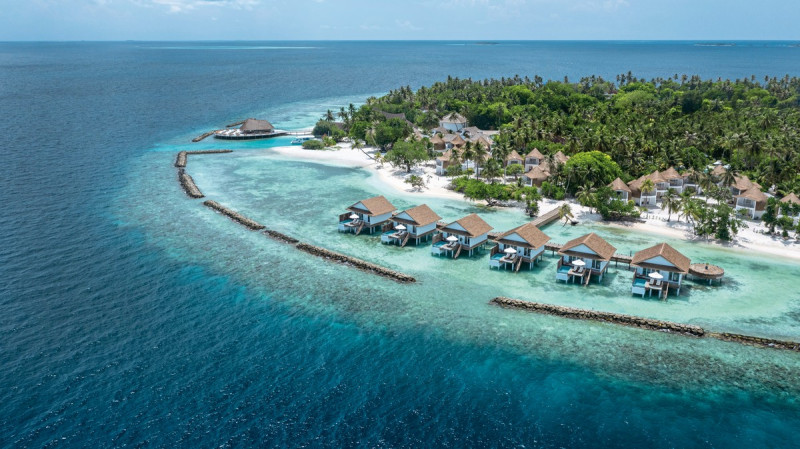 Water Villas with Pool