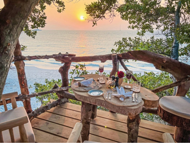 Malahini Kuda Bandos ●●●●