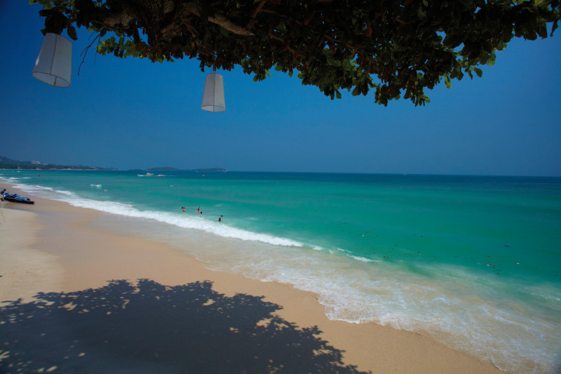 Chaweng Cove Beach Resort