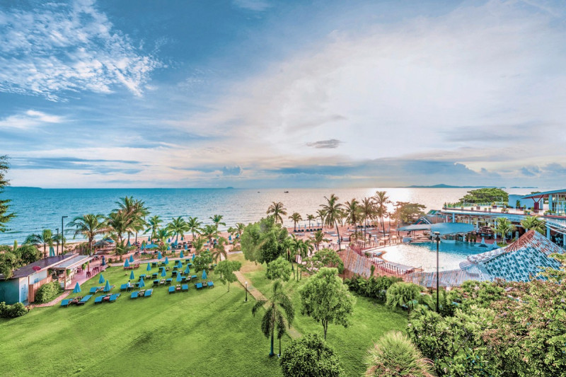 Pinnacle Grand Jomtien Resort & Beach Club ●●●○