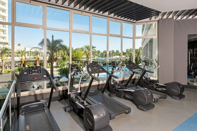 Sherwood Exclusive Lara