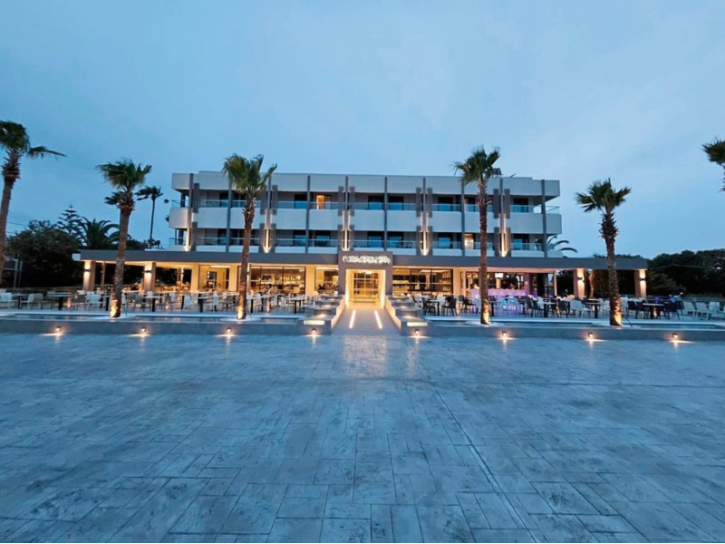 Cosmopolitan Kos ●●●●