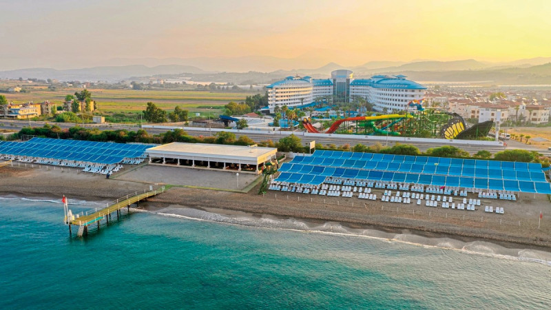 Crystal Admiral Aqua Collection