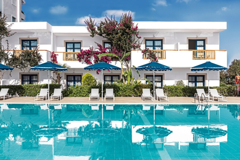 Mitsis Ramira ●●●●●