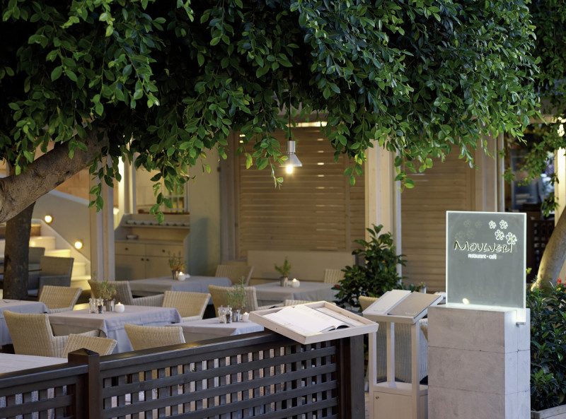 Kyma Suites Beach Hotel