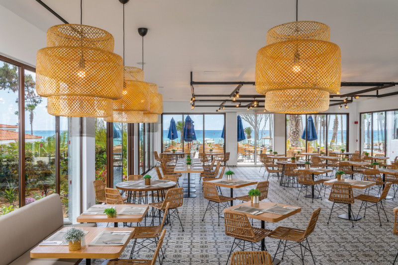 Leonardo Plaza Cypria Maris Beach Hotel & Spa