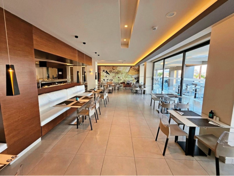 Cosmopolitan Kos ●●●●