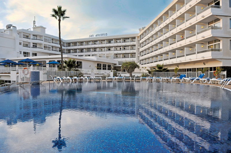 VIK Hotel San Antonio ●●●●