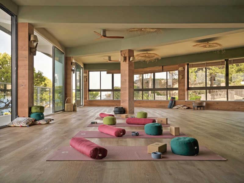 Bikini Island & Mountain Port de Sóller