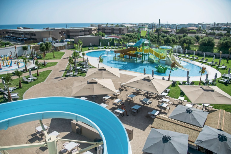 Senseana Sea Side Resort & Spa