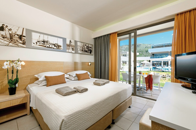 Alea Hotel & Suites ●●●●○