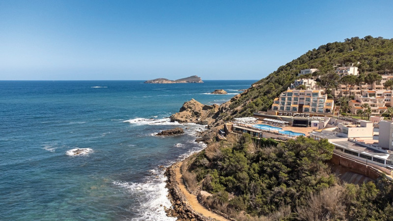 Sentido Cala Verde ●●●●