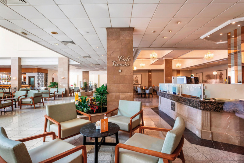 Louis Phaethon Beach