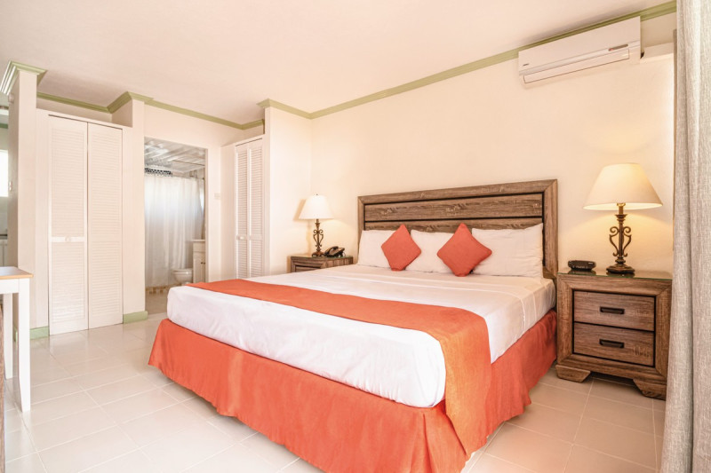 Worthing Court Apartment Hotel ●●●