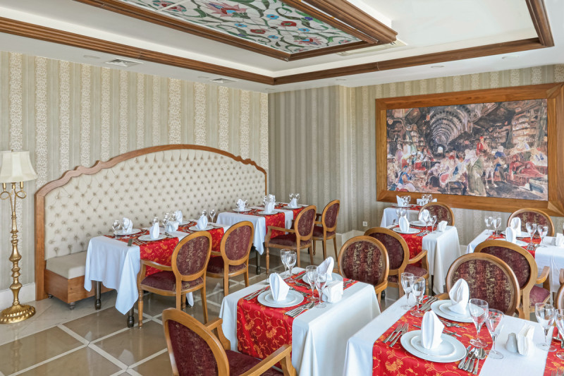 Sherwood Exclusive Lara