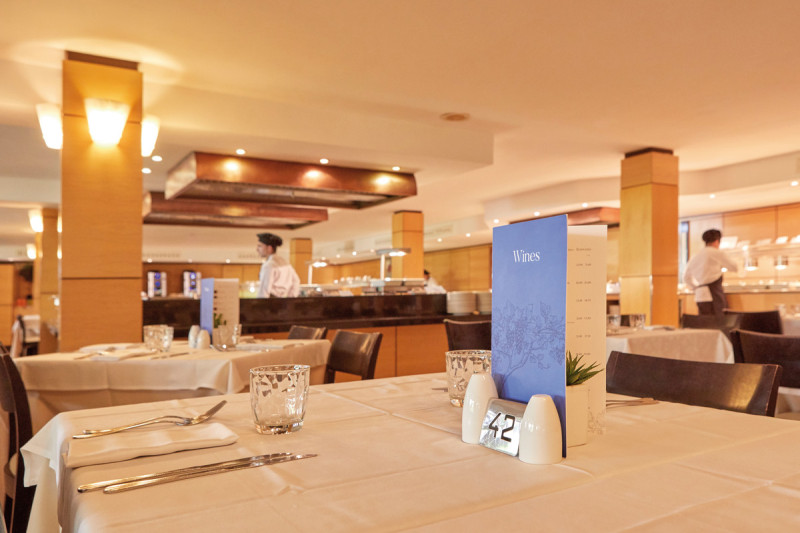 Zafiro Cala Mesquida