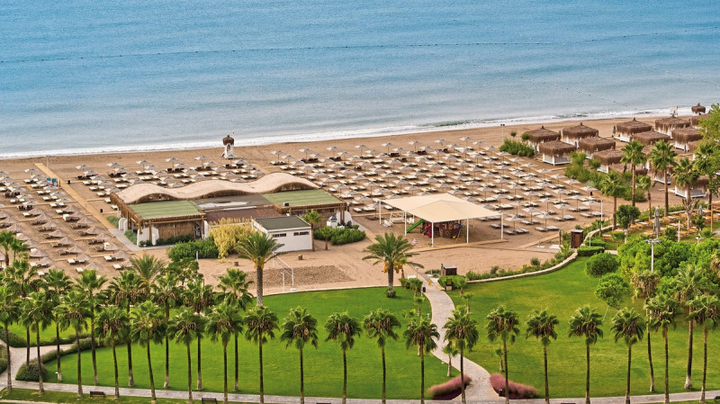 Lara Barut Collection