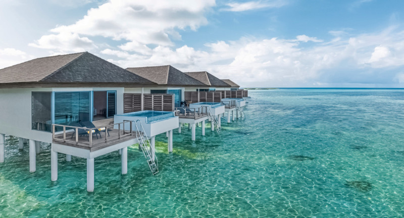 Wohnbeispiel Overwater Villa with Pool