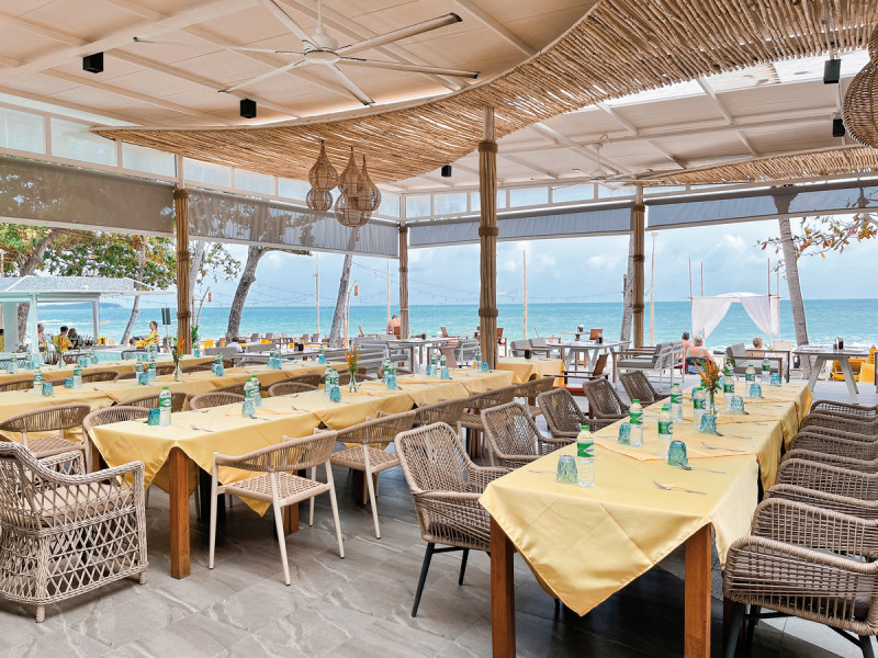 Fair House Beach Resort & Hotel