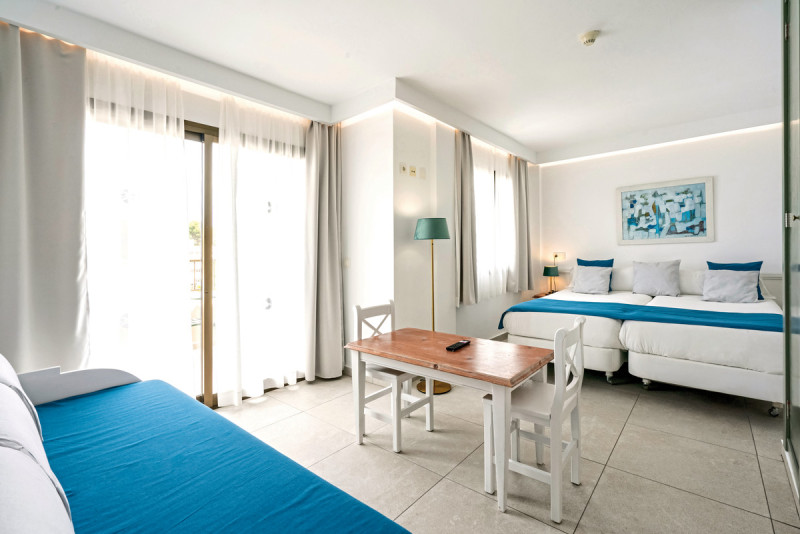 Wohnbeispiel Doppelzimmer Premium Poolblick