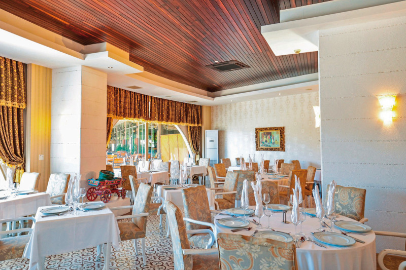 Crystal Prestige Pearl Collection