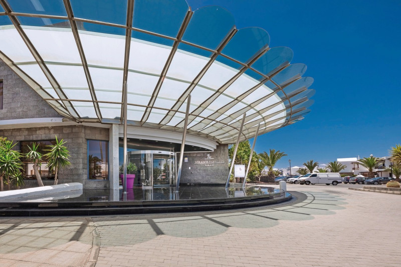 Mirador Papagayo by LIVVO