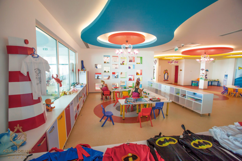 Azura Deluxe Resort & Spa Hotel