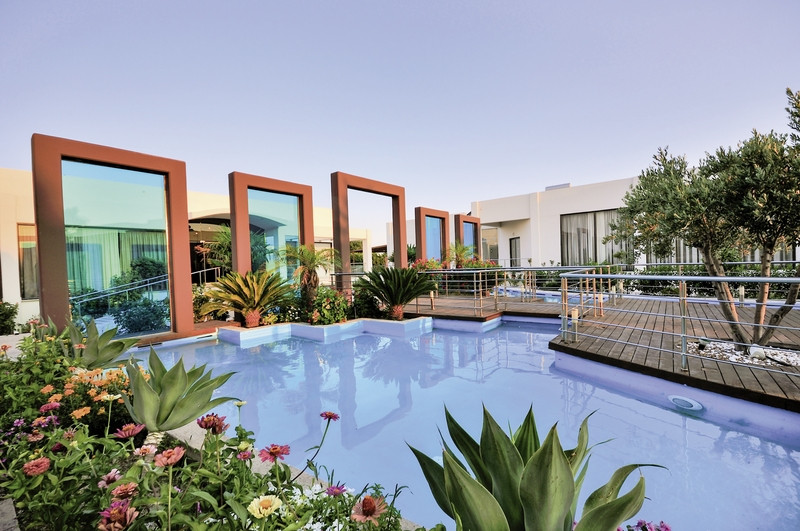 Afandou Bay & Suites