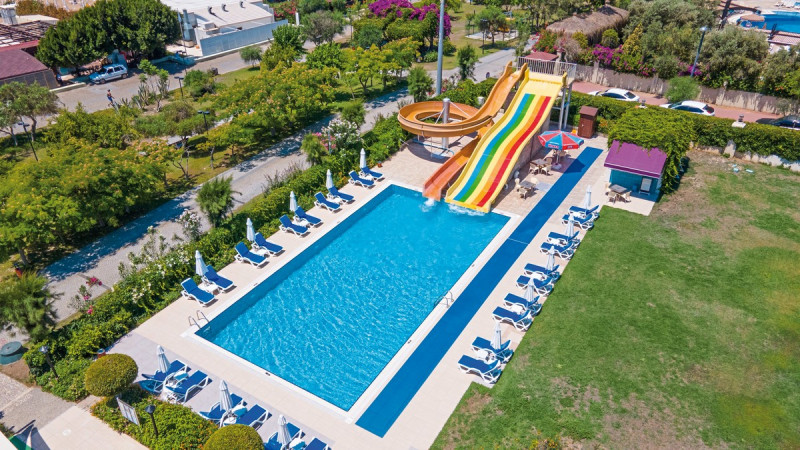 Monachus Hotel & Spa