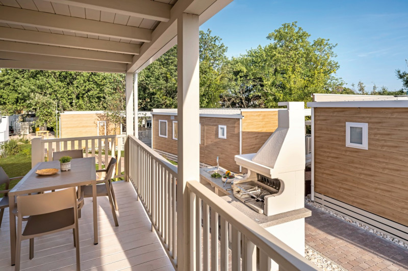 Wohnbeispiel Mobilheim Premium mit BBQ