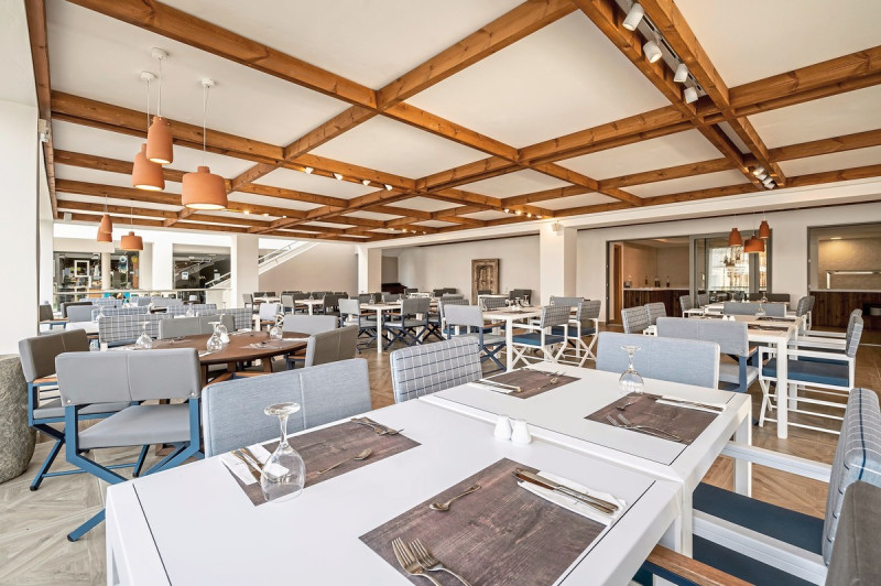 Porto Bello Beach Hotel & Aqua Park