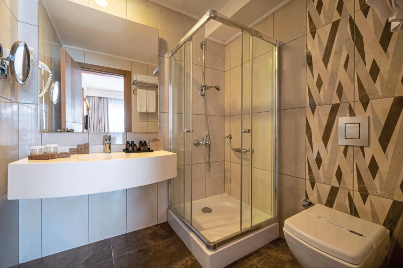 Beispiel Bad Zimmer Lake House