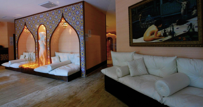 Club & Hotel Letoonia