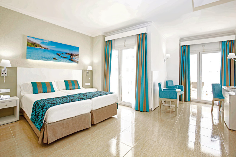 Wohnbeispiel Familienzimmer seitl. Meerblick