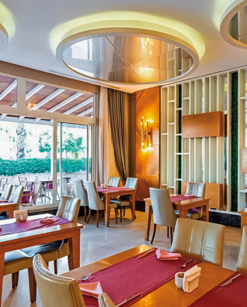 LRS Port River Hotel & Spa