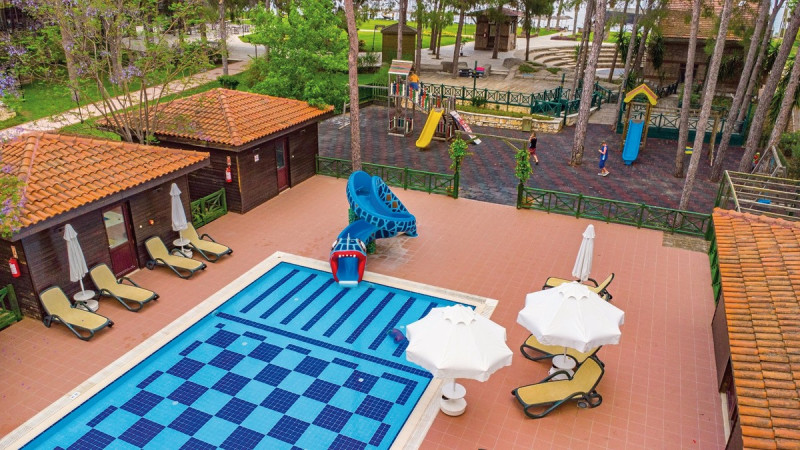 Champion Holiday Village